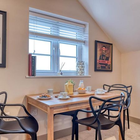 The Station Loft City Centre 1-Bed Apartment Worcester Exterior foto